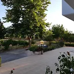 Swan House Panoramic View - Near The Sea Case de vacanță Zipárion