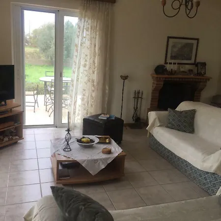 Swan House Panoramic View - Near The Sea Prázdninový dům Zipárion