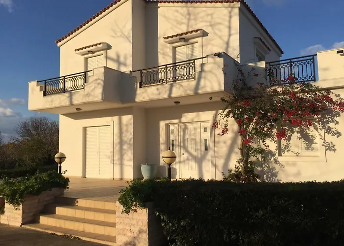 Swan House Panoramic View - Near The Sea بيت للعطل *